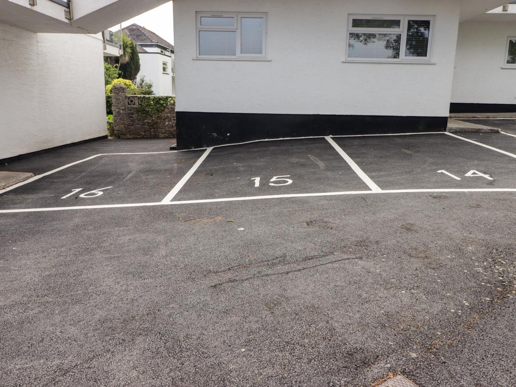 14 Coedrath Park *